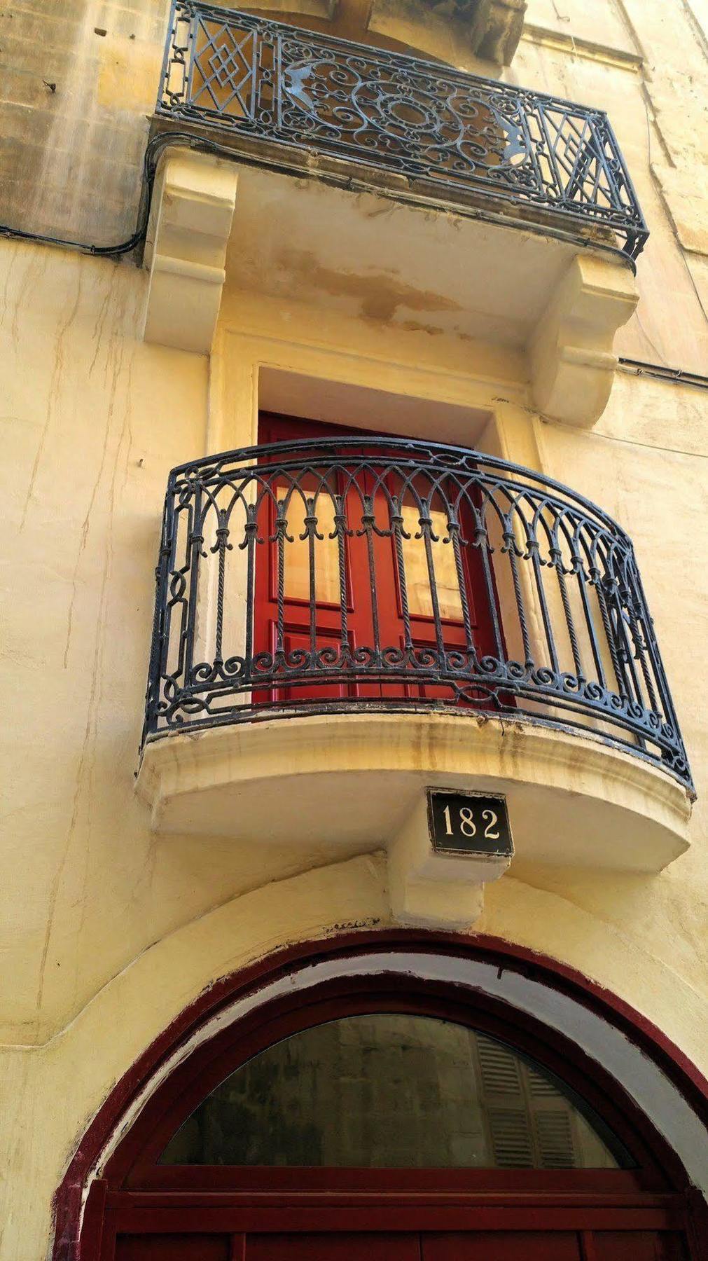 Lucia 182 Appartement Valletta Buitenkant foto